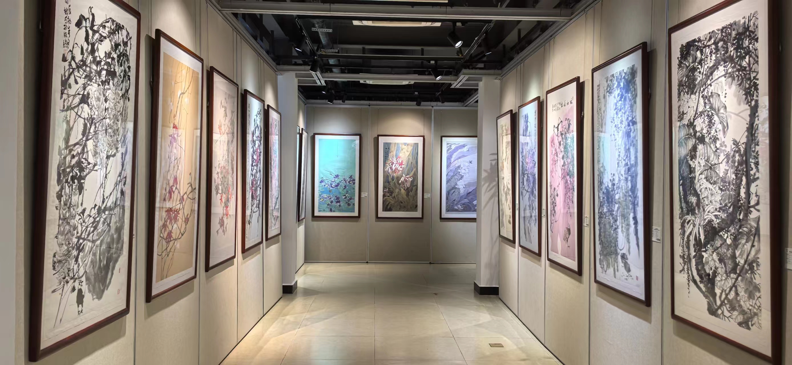 Chinese Paintings of Tropical Rainforest: the 5th Exhibition