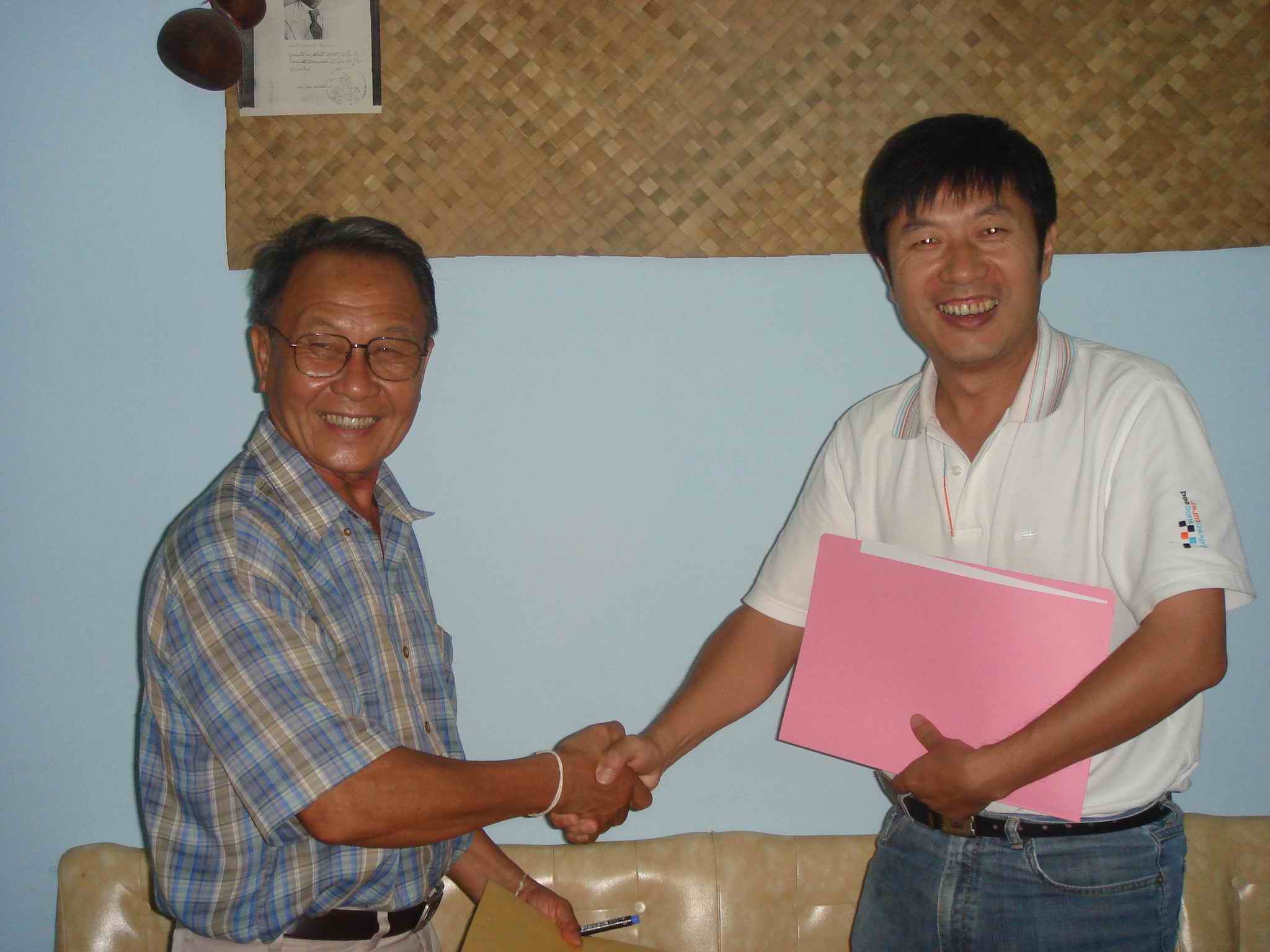 Prof. Chen Jin heads up 4-person delegation to Laos
