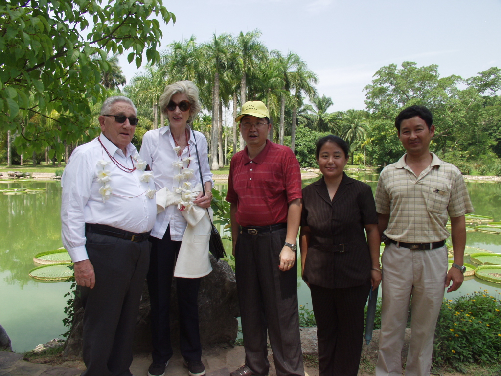 Courteous visit of Dr. Henry Alfred Kissinger to XTBG