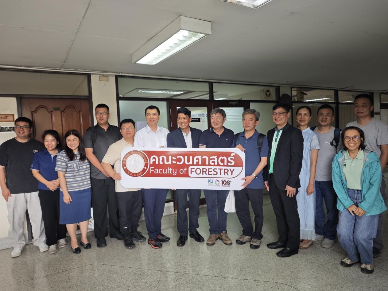 XTBG researchers complete academic exchange and fieldwork in Thailand